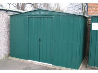 A 10' x 6' Lotus Apex in heritage green